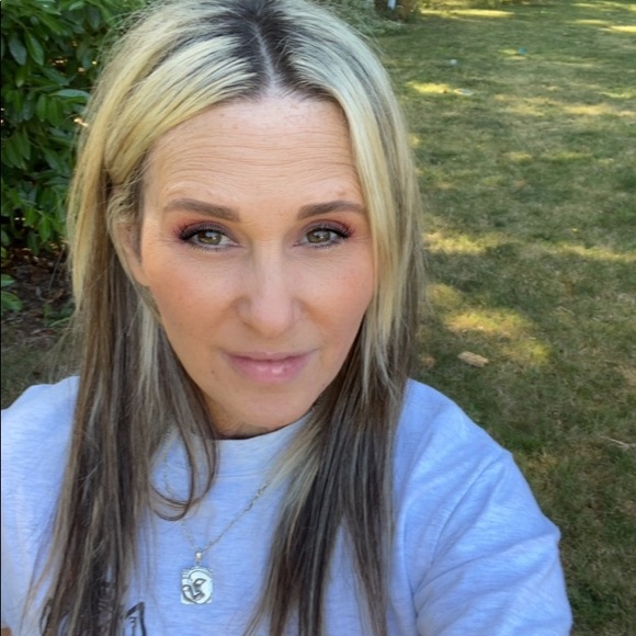 Meet your Posher, Tara-Lyn - Picture 2 of 2